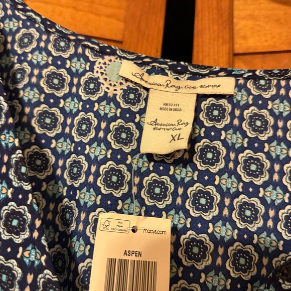 NWT Awesome Blue Print short Romper 3/4 sleeve - Picture 2 of 5